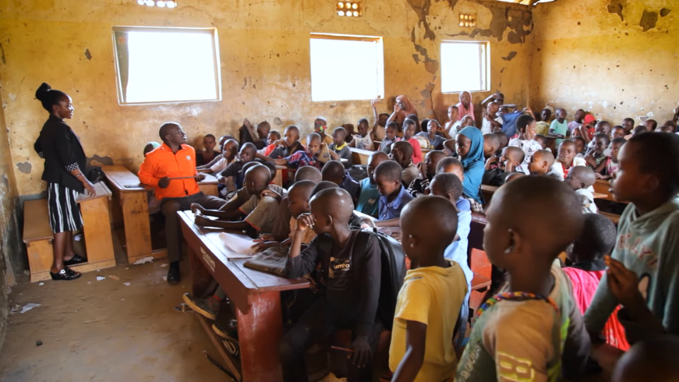 Supporting Refugee Teachers Listing